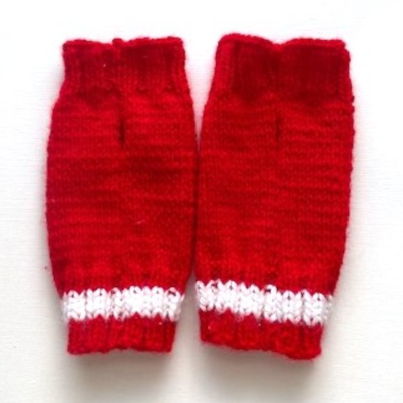 Red and White Fingerless Mittens - Picture 2 of 3